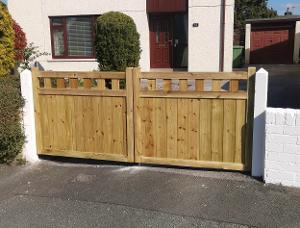 Double driveway gates, workshop made