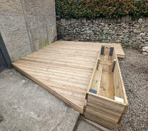 Timber deck with large planter
